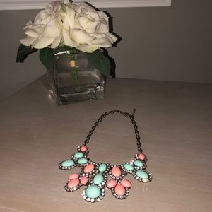 Statement necklace